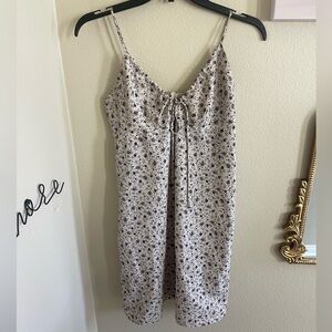 Stunning Neutral Floral Vintage Dress